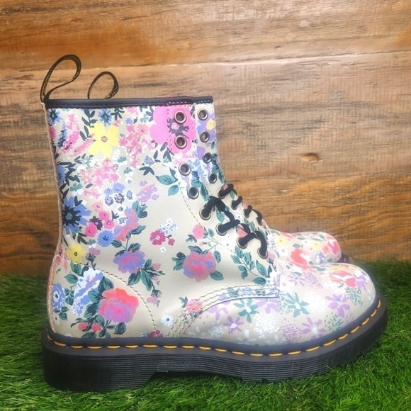 Host Pick 🎉 New Dr. Martens 1460 8-Eye Boot - Parchment / Floral Mashup - Picture 5 of 13